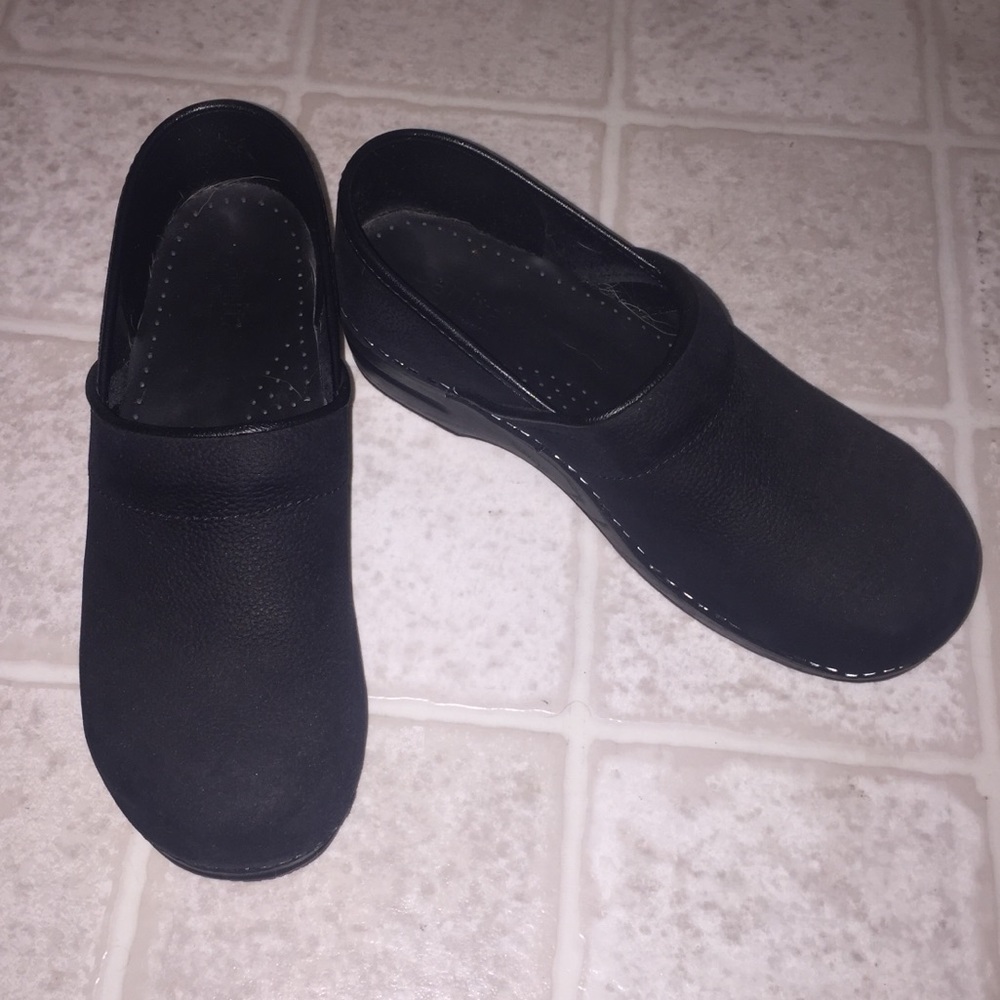 Size 41 Sanita Nursing Clogs